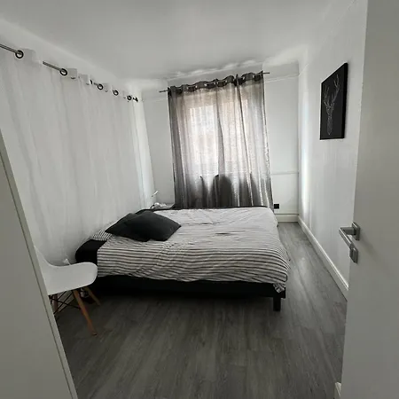 5p 100 M2 Garage 2 Balconiesstrasbourg Center Apartamento