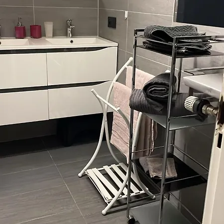 5p 100 M2 Garage 2 Balconiesstrasbourg Center Apartamento Estrasburgo